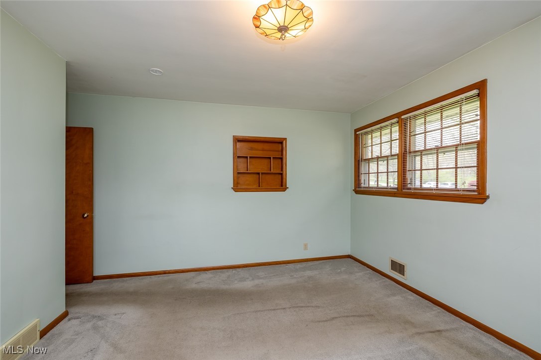 8282 Montello Road, Independence, Ohio image 17