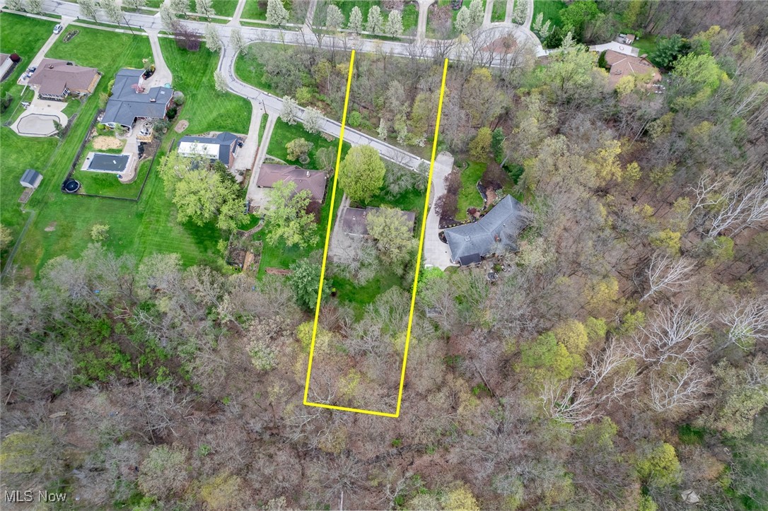 8282 Montello Road, Independence, Ohio image 32