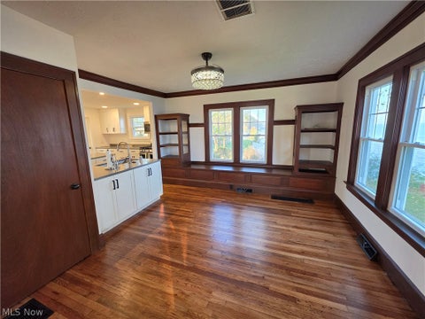 Tiny photo for 5117 N Lake Drive, Geneva on the Lake, OH 44041 (MLS # 5255617)
