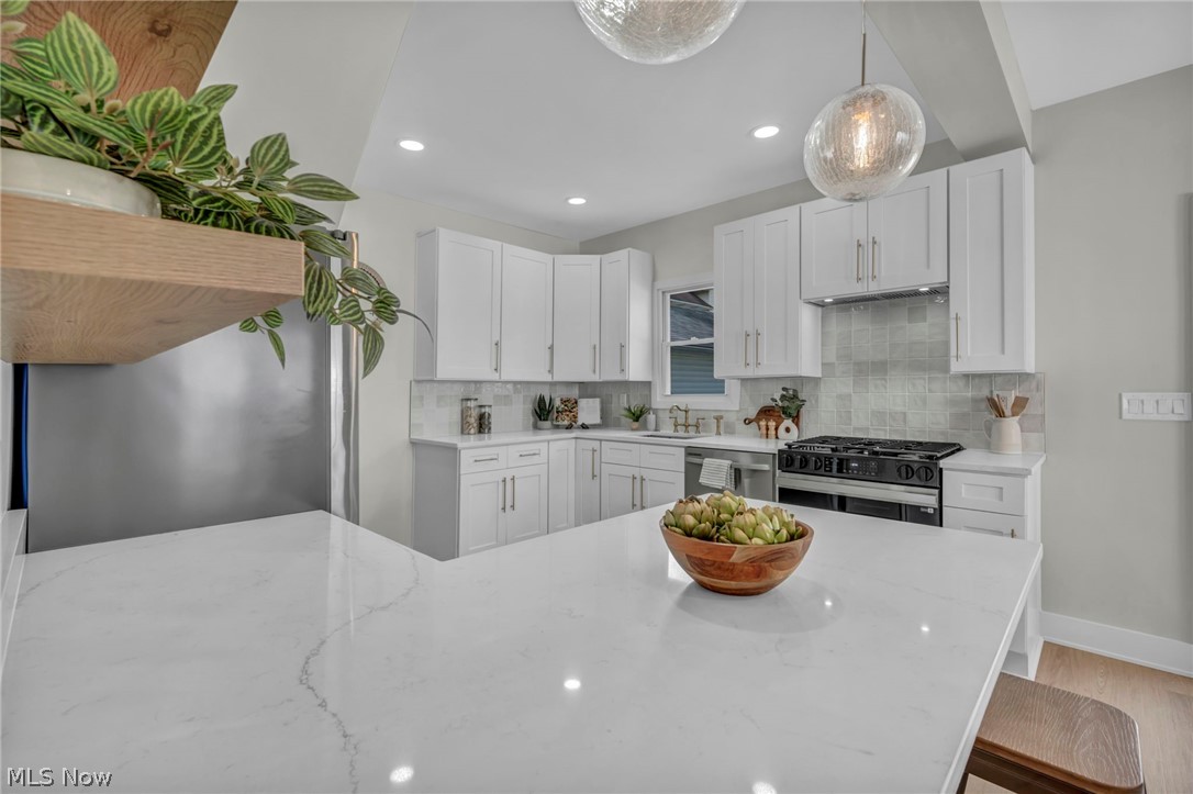 Lakewood Sub/J W Hanbys - Residential