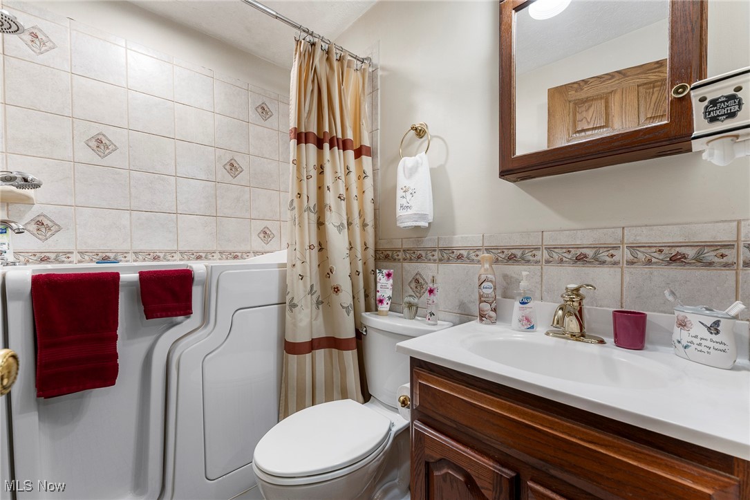 3628 Nautilus Trail, Aurora, Ohio image 17