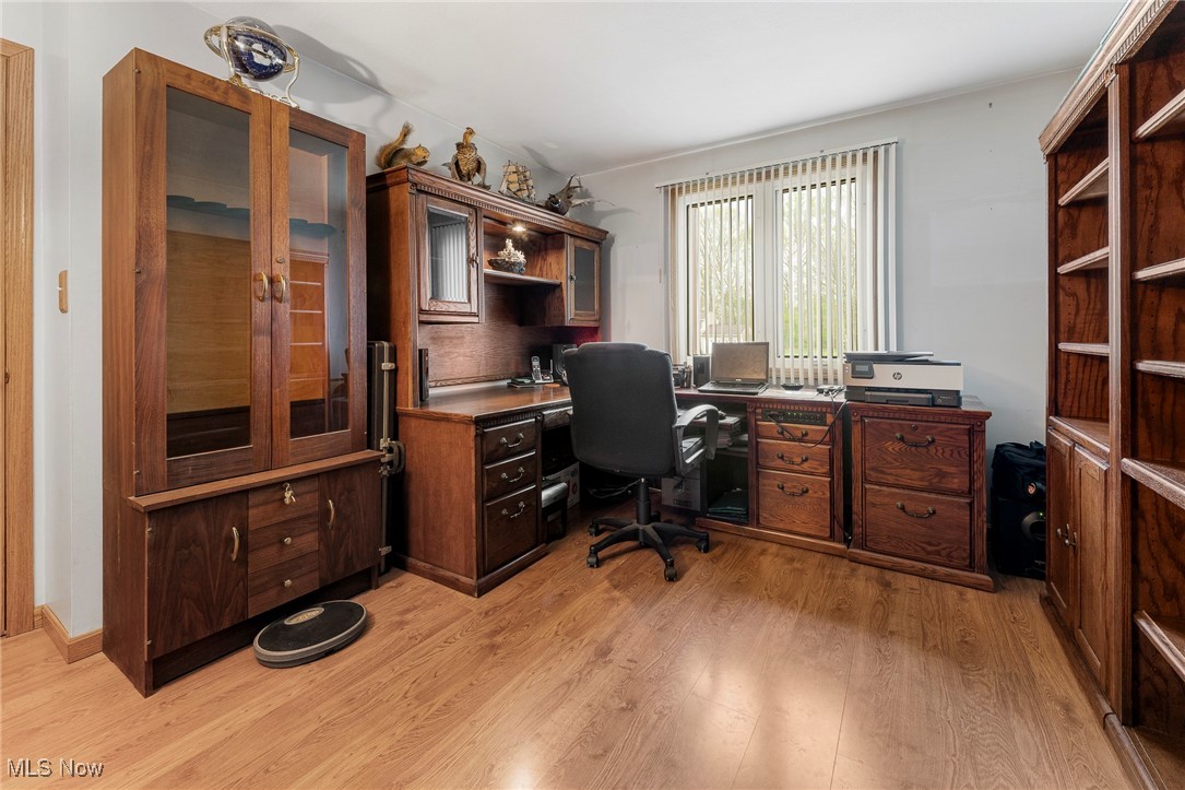 3628 Nautilus Trail, Aurora, Ohio image 18