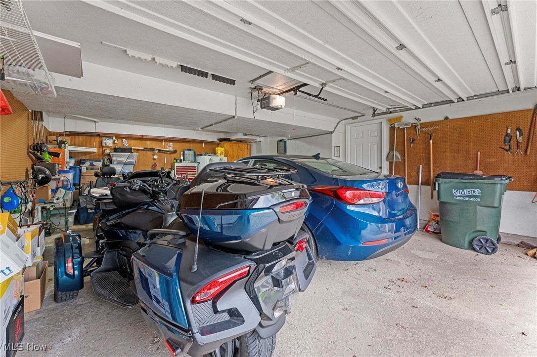 3628 Nautilus Trail, Aurora, Ohio image 27