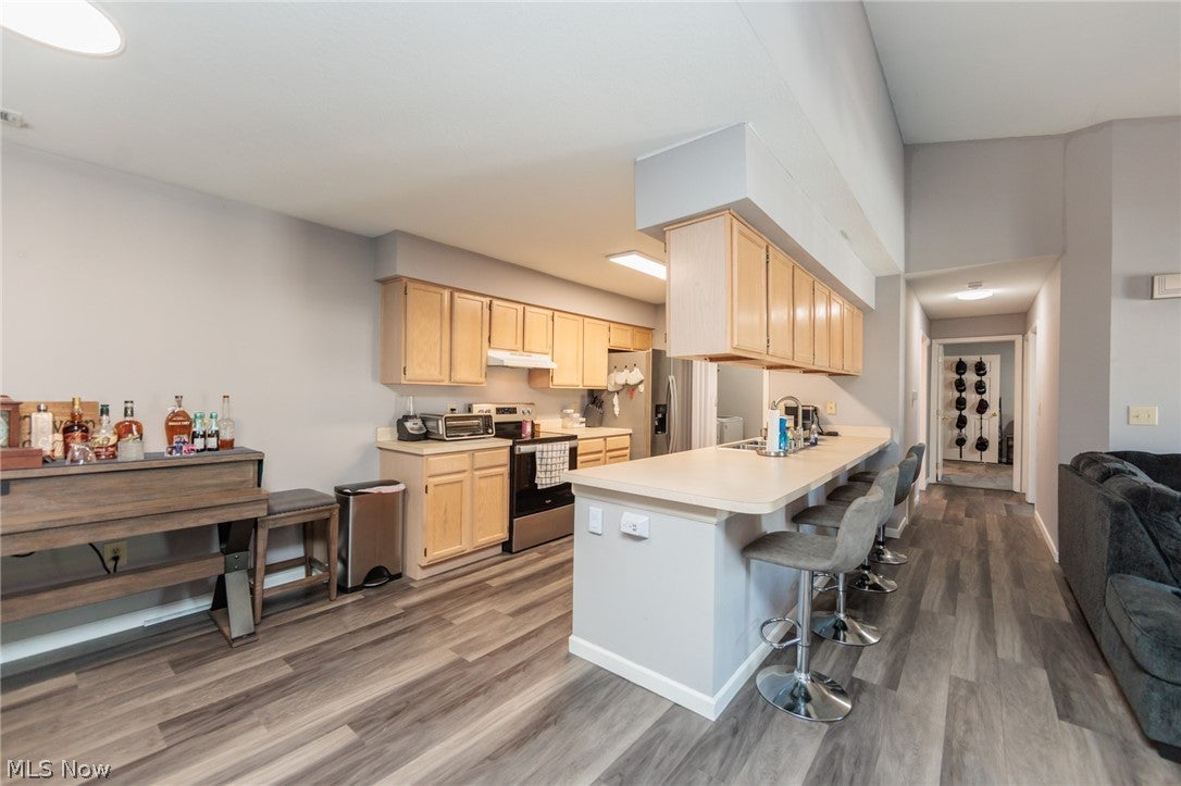 22558 Lenox Drive 424