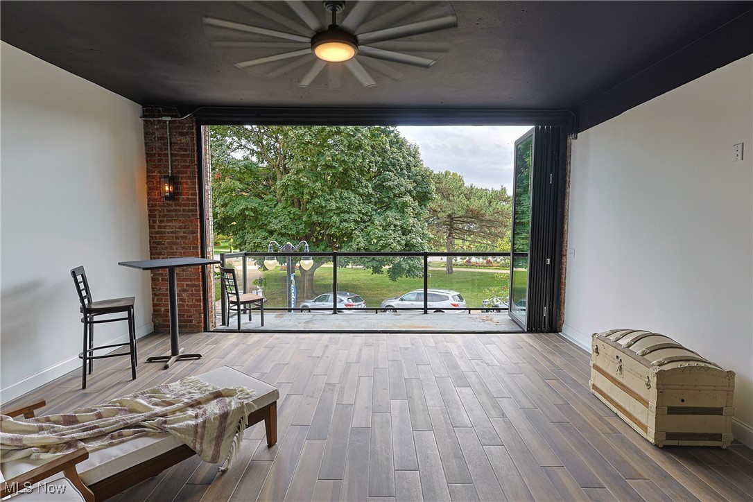 Washington Row - Residential