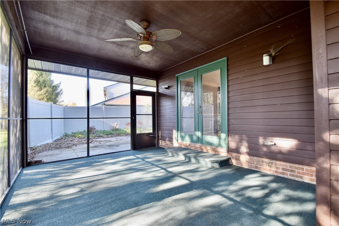 Woodhawk Condo - Residential