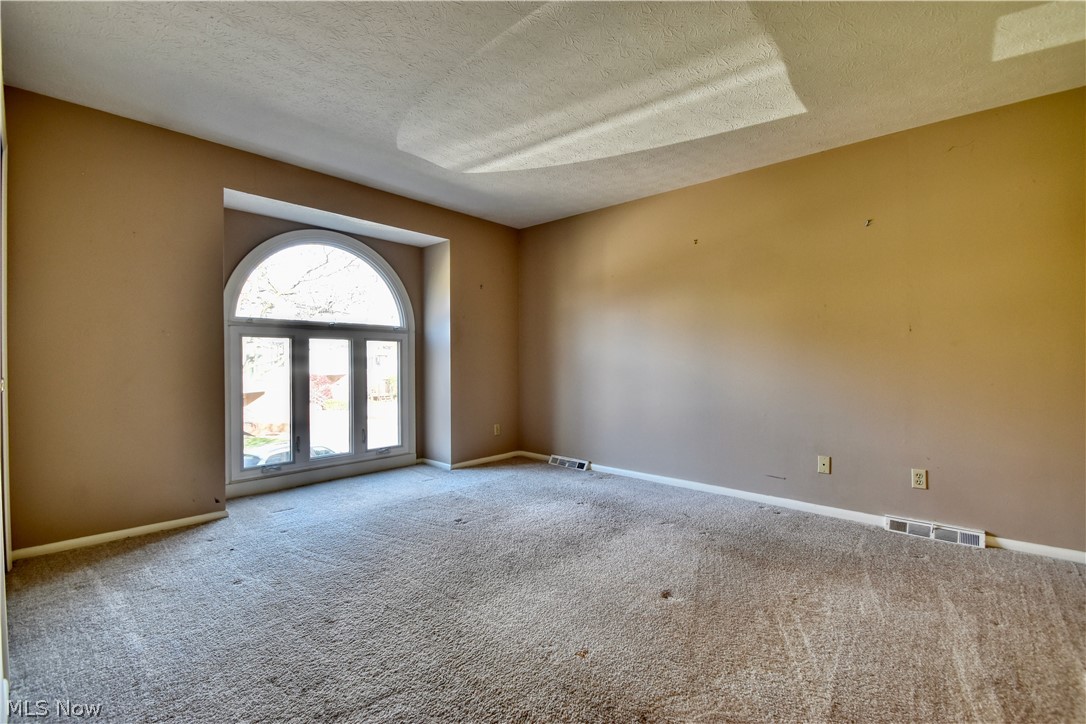 Woodhawk Condo - Residential