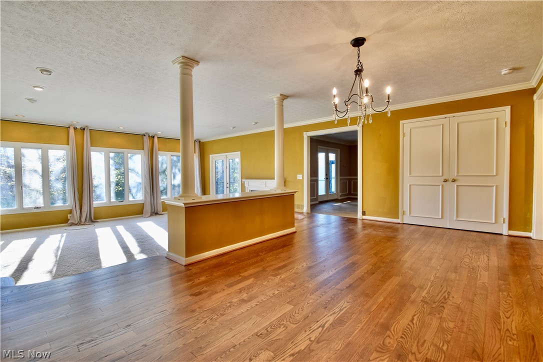 Woodhawk Condo - Residential