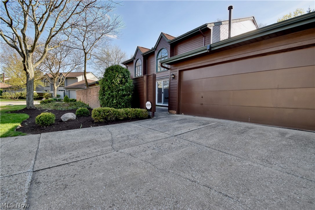 Woodhawk Condo - Residential