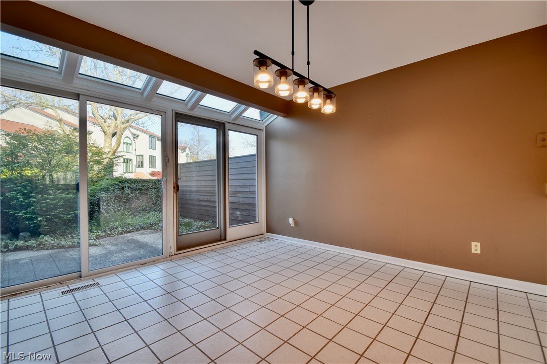 Woodhawk Condo - Residential