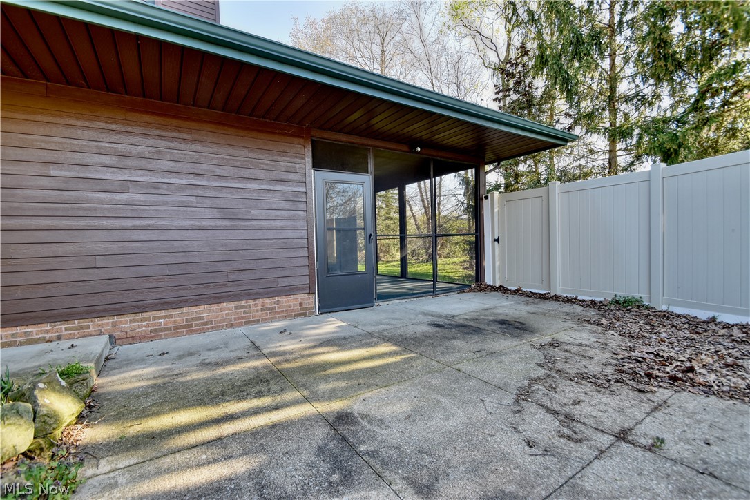 Woodhawk Condo - Residential