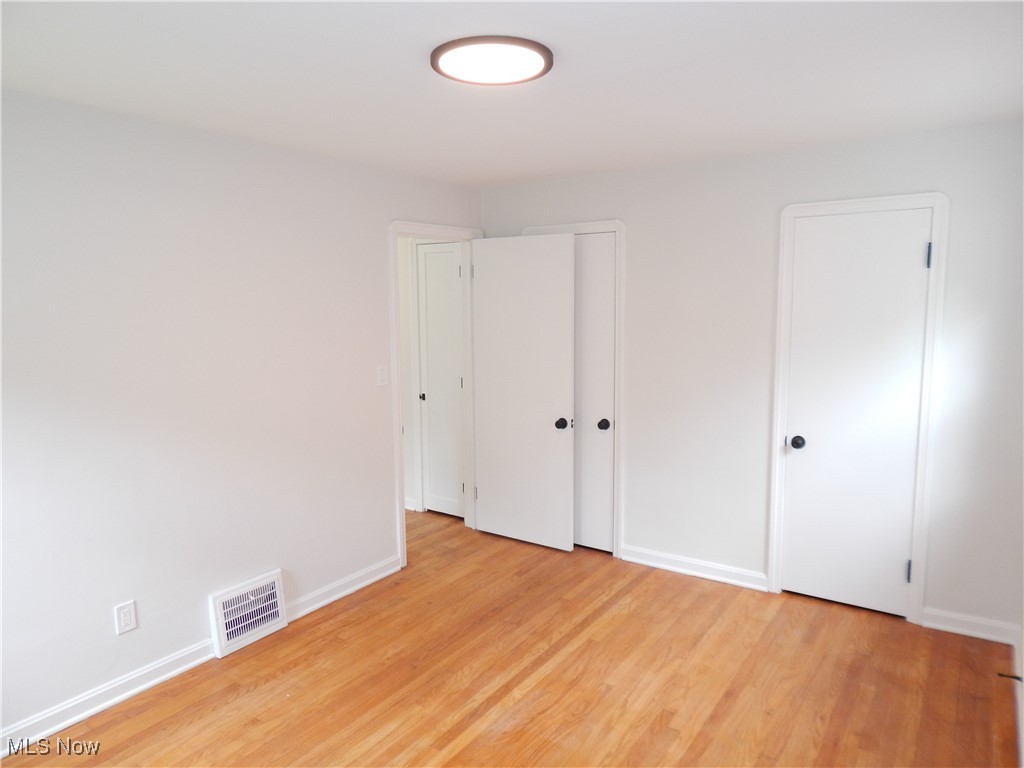 7507 Manhattan Avenue, Parma, Ohio image 11
