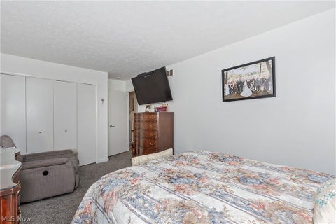 Tiny photo for 791 Geddes Bluff, Sagamore Hills, OH 44067 (MLS # 5245588)