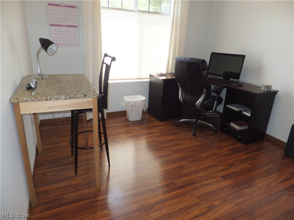 Courts/Country Lakes Condo - Residential