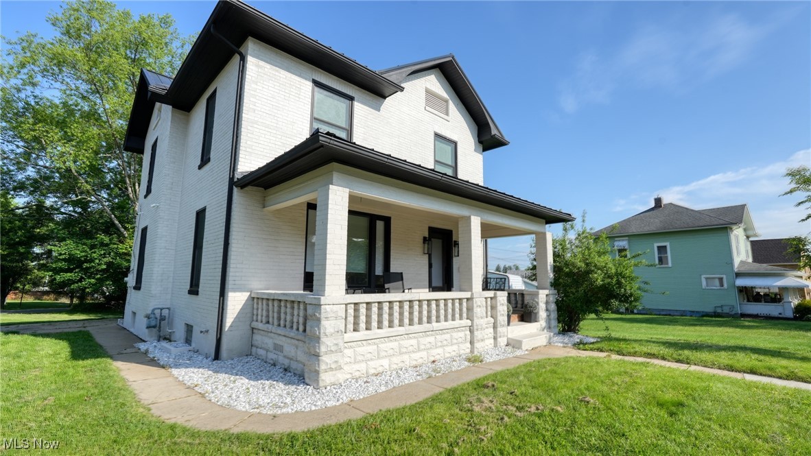 1001 Clark Street, Cambridge, Ohio image 1