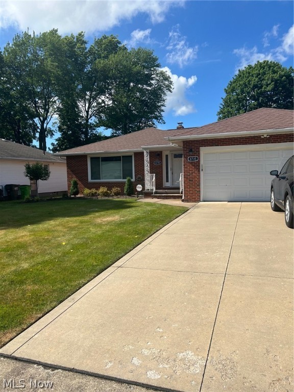 Larchmont Estate - Residential