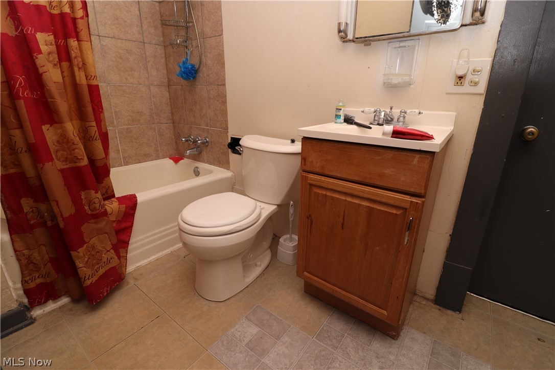 Brooklyn Terrace - Residential Income