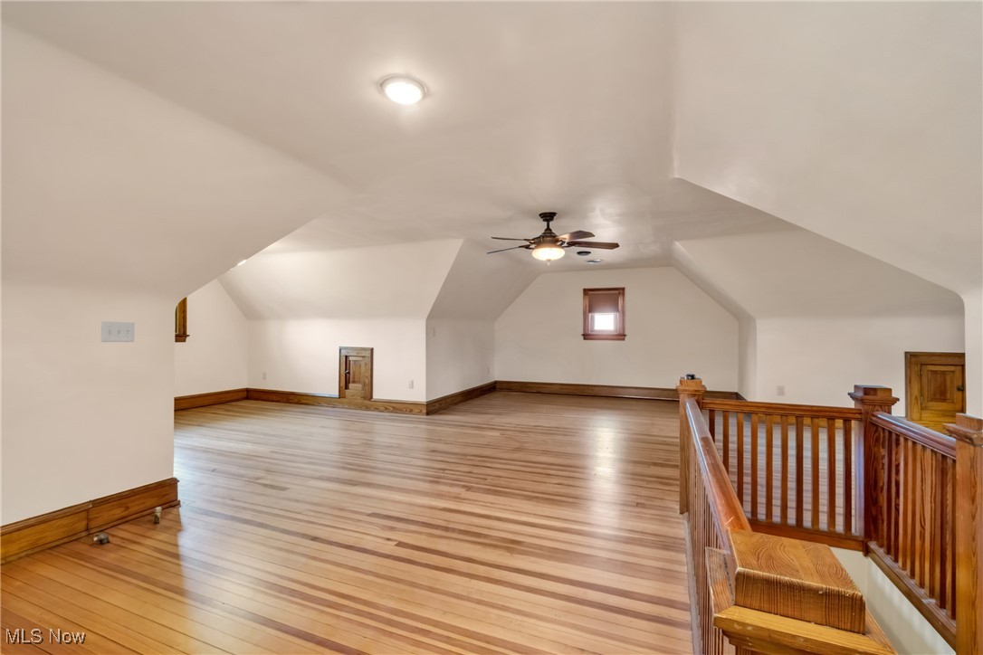 1506 Waterbury Road, Lakewood, Ohio image 32