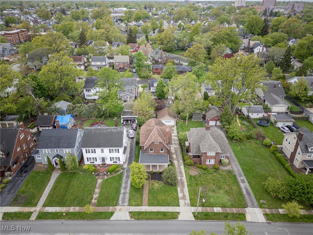 1506 Waterbury Road, Lakewood, Ohio image 45