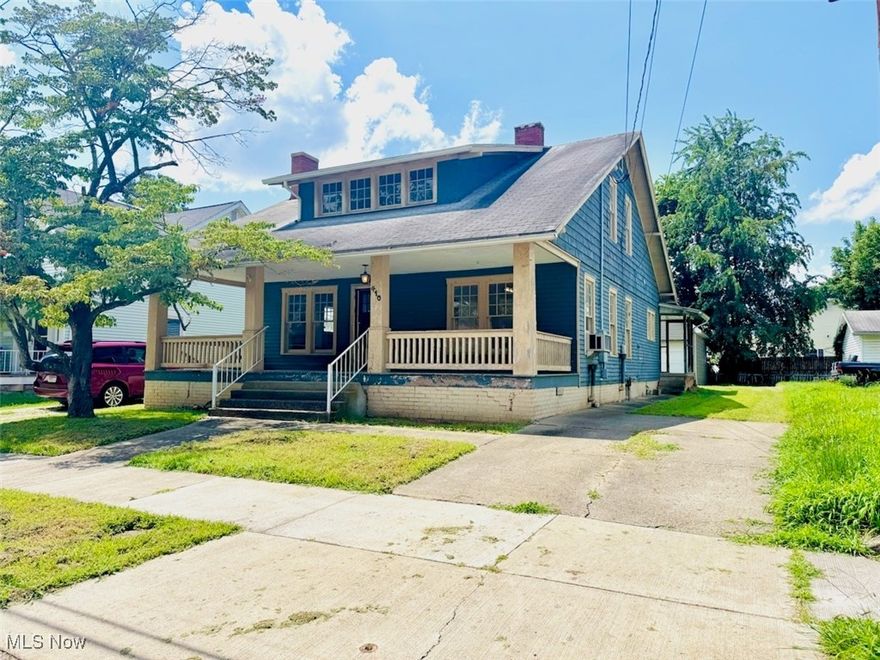 Great opportunity awaits in this spacious 5 bedroom, 2 bathroom home offering generous living space in each room, just steps from the local parks and their amenities. Enjoy the convenience of 2 first floor bedrooms, a second floor laundry with master bedroom ensuite  A large 23' x 23' garage provides ample storage and workspace. While the home needs some attention, the potential for a stunning transformation is evident with wood floors, built-ins, fireplace mantels in both living and dining rooms, oversized rooms. Each room has contemporary colors with newly painted colors. Kitchen has handmade custom cabinets with all appliances included, making this an ideal opportunity for a buyer seeking to personalize and add value. Bonus: Ask me how to get renovations added into your loan!