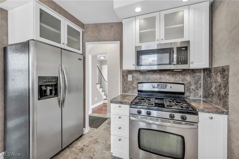 Tiny photo for 35 E 211th Street, Euclid, OH 44123 (MLS # 5179658)