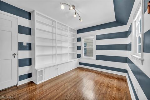 Tiny photo for 35 E 211th Street, Euclid, OH 44123 (MLS # 5179658)