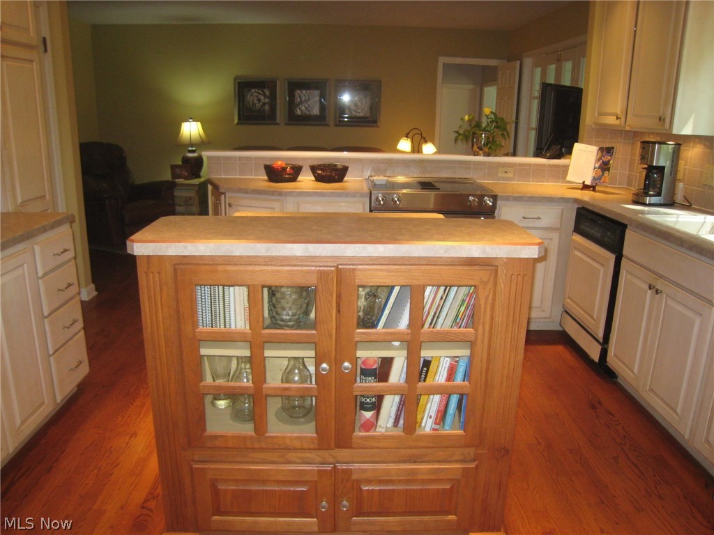 Crest Dale Estate #1 - Residential