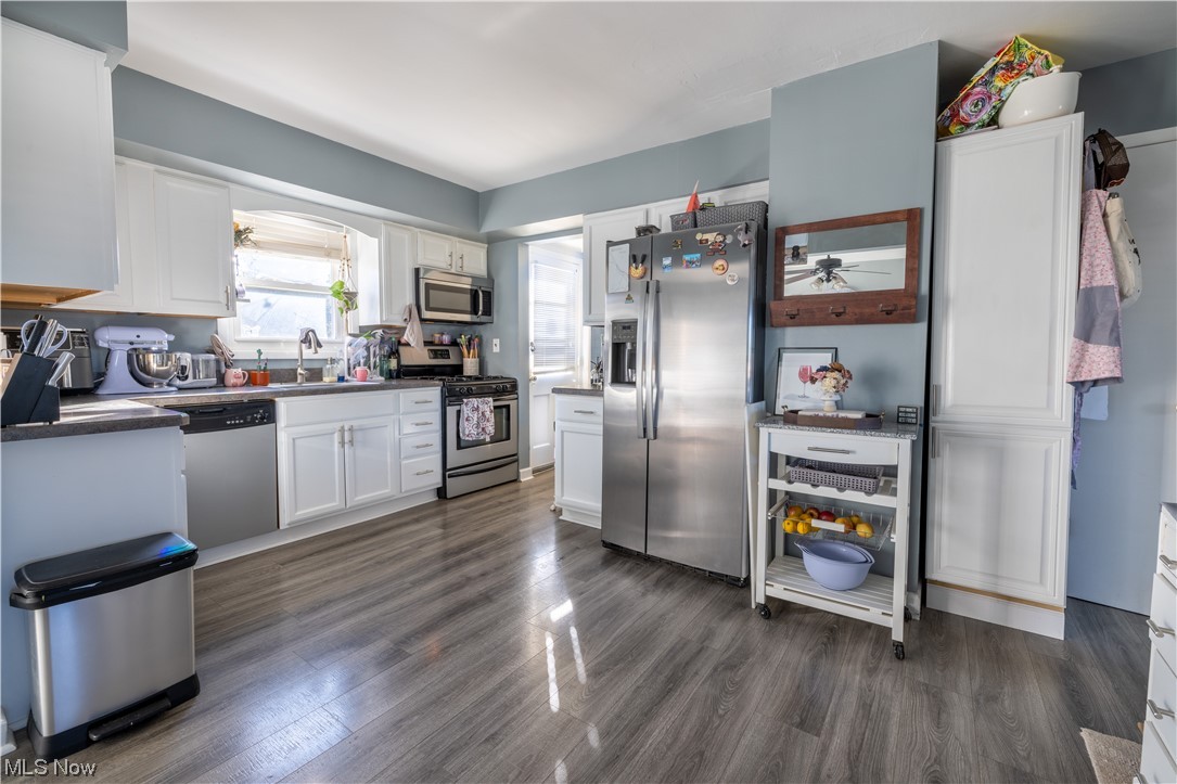 Seven Hills Prop Inc 01 - Residential