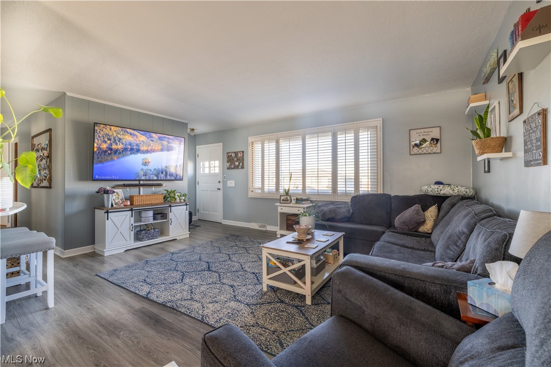 Seven Hills Prop Inc 01 - Residential