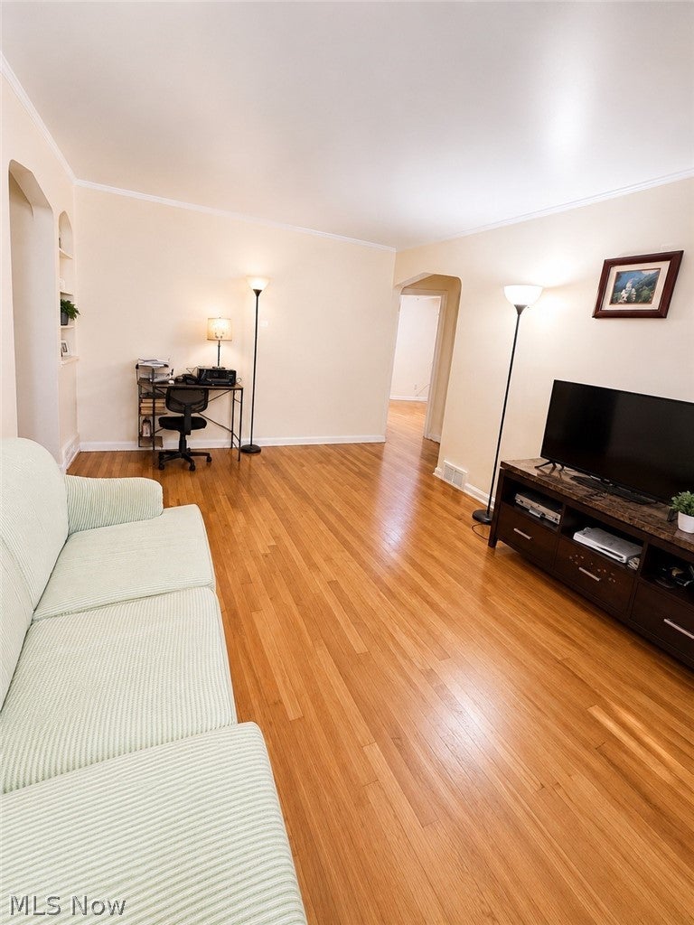 5753 W 46th Street