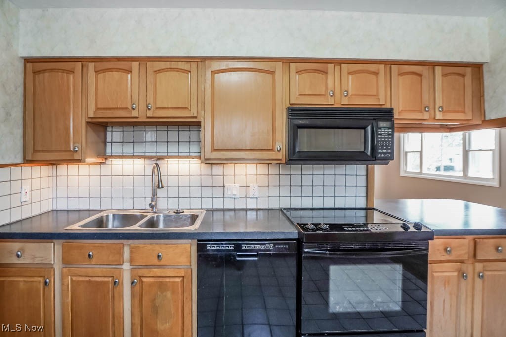 2305 Liberty Road, Stow, Ohio image 10