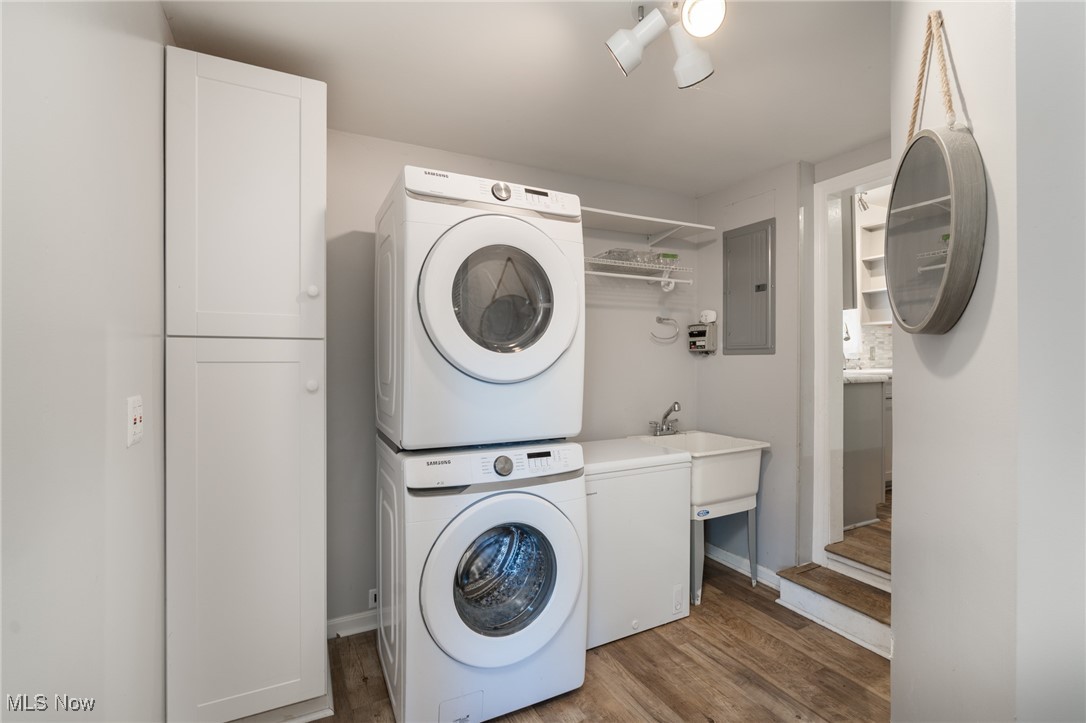 Burrell & Day - Residential