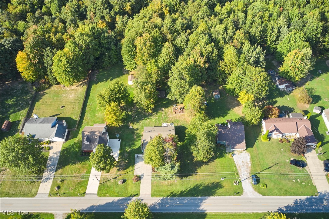 Geneva, Ohio 44041, United States, 3 Bedrooms Bedrooms, ,2 BathroomsBathrooms,Residential,Active,215645