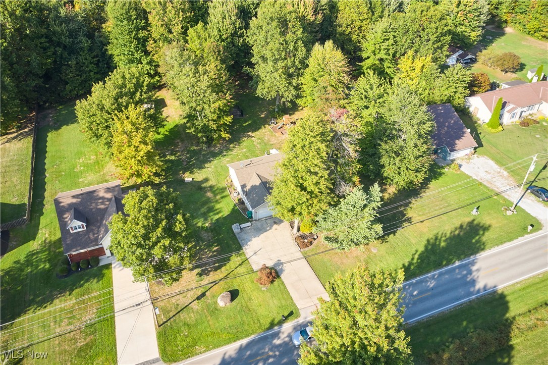 Geneva, Ohio 44041, United States, 3 Bedrooms Bedrooms, ,2 BathroomsBathrooms,Residential,Active,215645