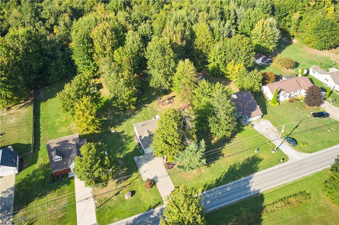 Geneva, Ohio 44041, United States, 3 Bedrooms Bedrooms, ,2 BathroomsBathrooms,Residential,Active,215645