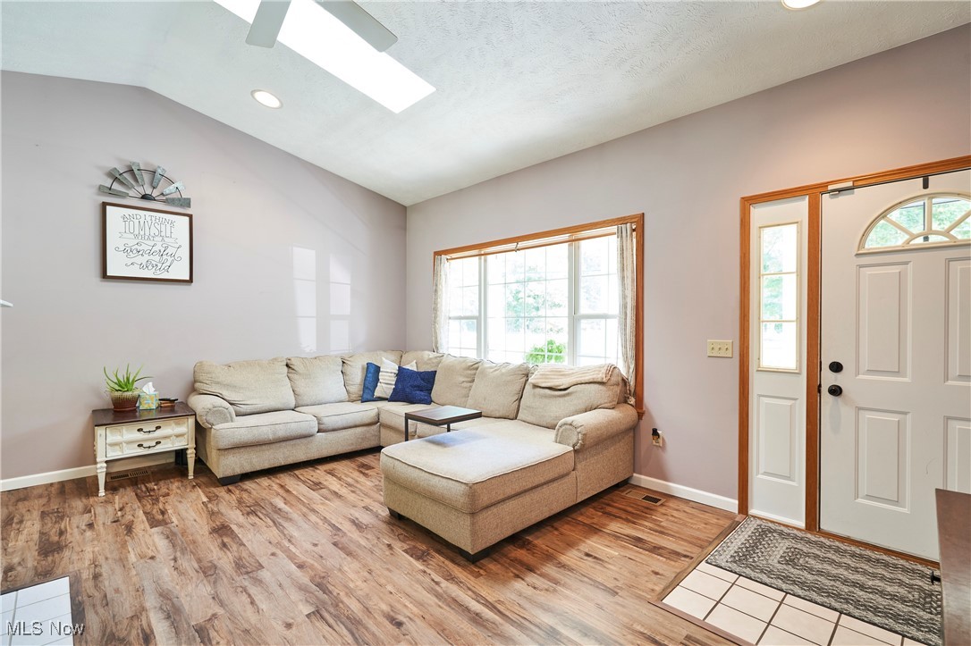 Geneva, Ohio 44041, United States, 3 Bedrooms Bedrooms, ,2 BathroomsBathrooms,Residential,Active,215645