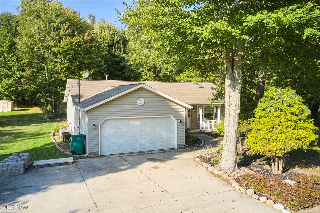 Geneva, Ohio 44041, United States, 3 Bedrooms Bedrooms, ,2 BathroomsBathrooms,Residential,Active,215645 Geneva, Ohio 44041, United States, 3 Bedrooms Bedrooms, ,2 BathroomsBathrooms,Residential,Active,215645