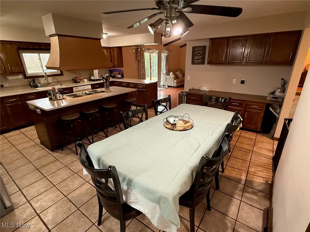 Johnnycake Rdg - Residential