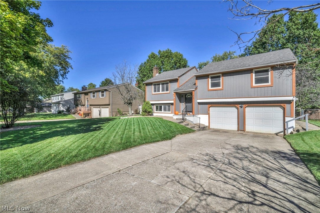 912 Wimbleton Drive