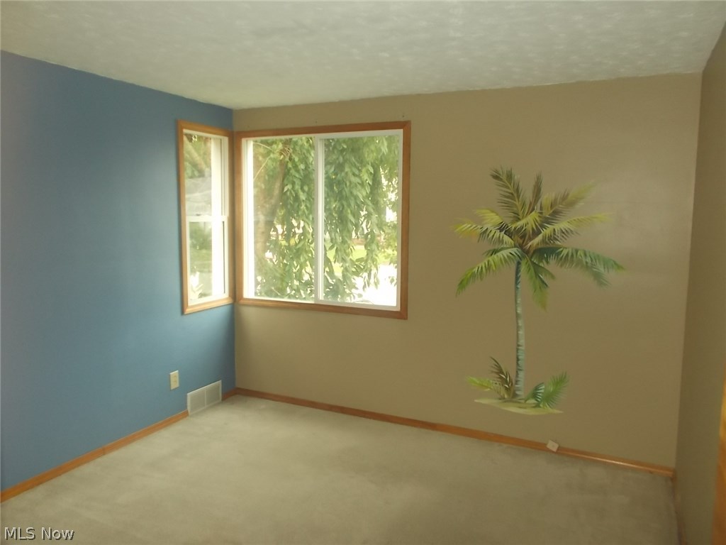 Zeller Court - Residential