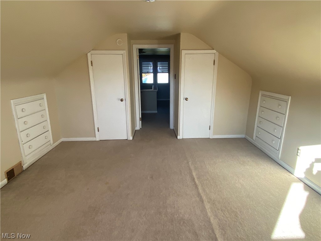 Simon & Minnie Troyers - Residential