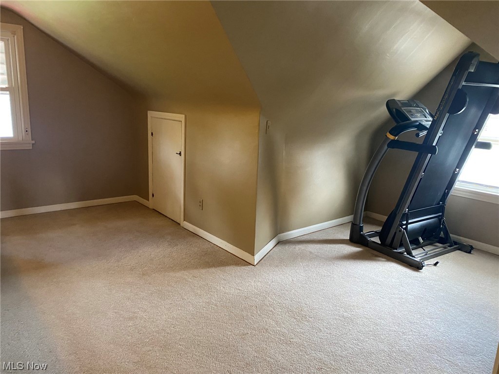 Simon & Minnie Troyers - Residential