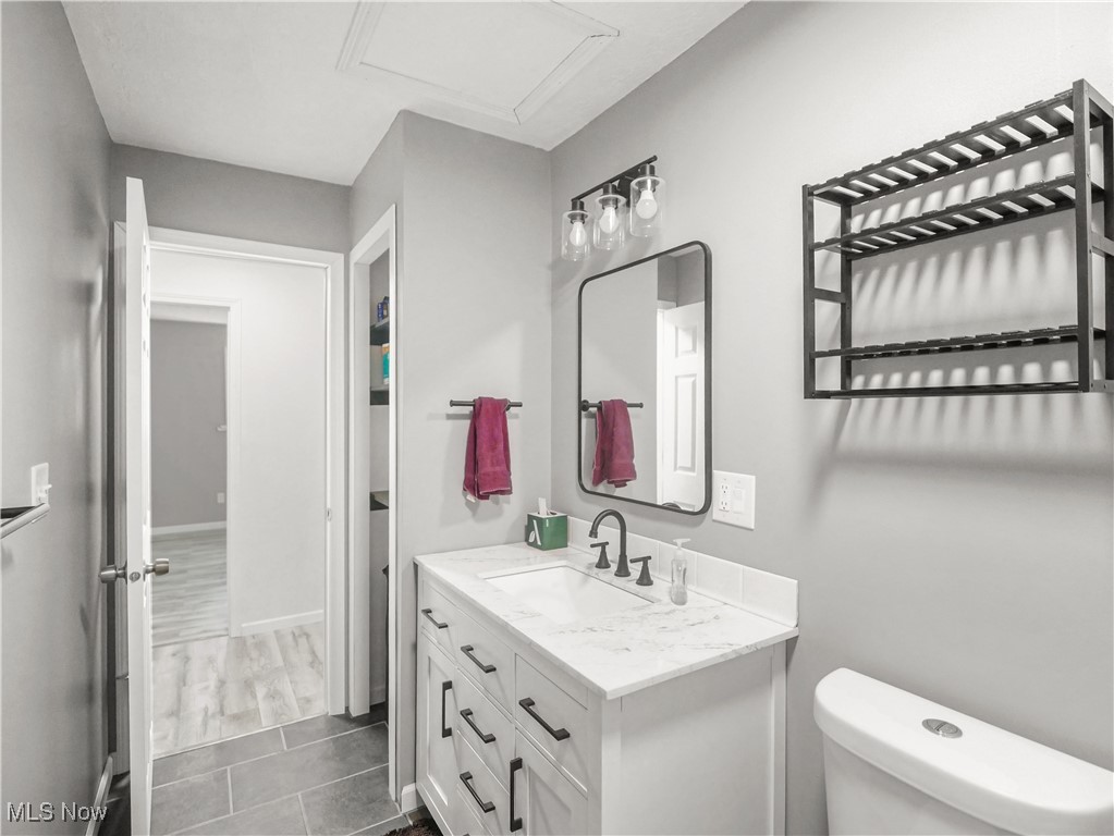 Church Hill Manor - Residential