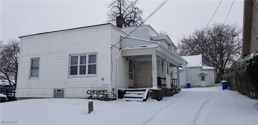 Photo of 4500 W 39th Street, Cleveland, OH 44109 (MLS # 5178406)