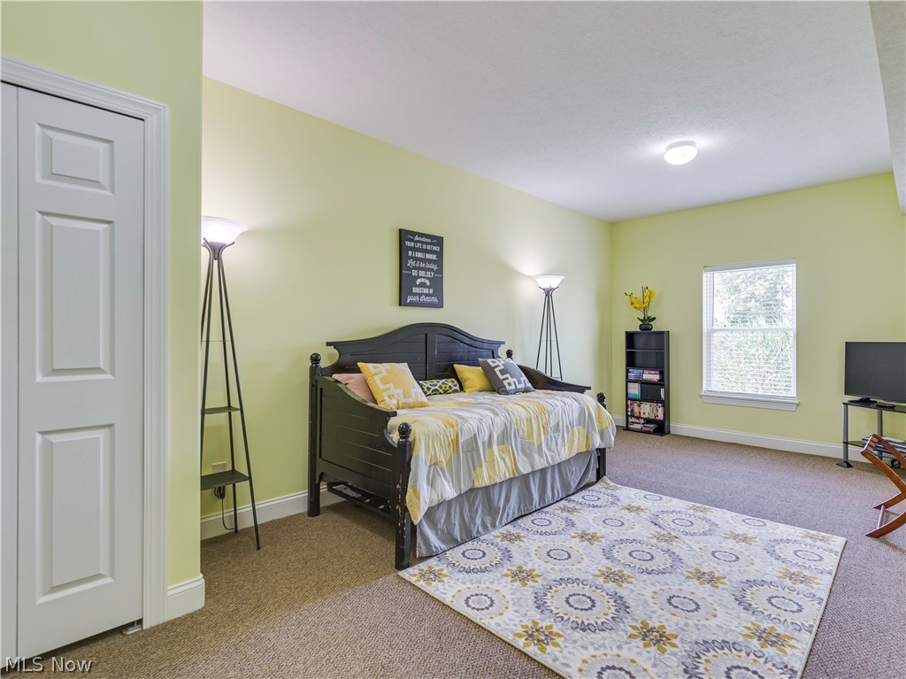 Lakeview Village Condo Ph 11 - Residential