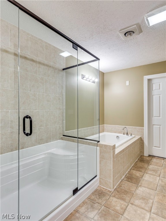 Lakeview Village Condo Ph 11 - Residential