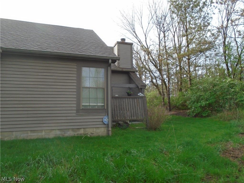 Photo of 4062 Saint Andrews Court #1, Canfield, OH 44406 (MLS # 5202202)