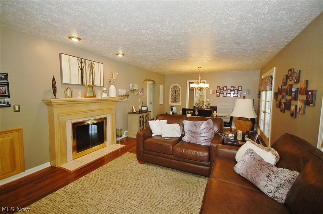 Country Club - Residential