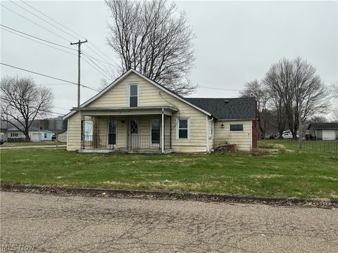 Homes For Sale - 57 W 1st Street<br/> Frazeysburg, OH 43822