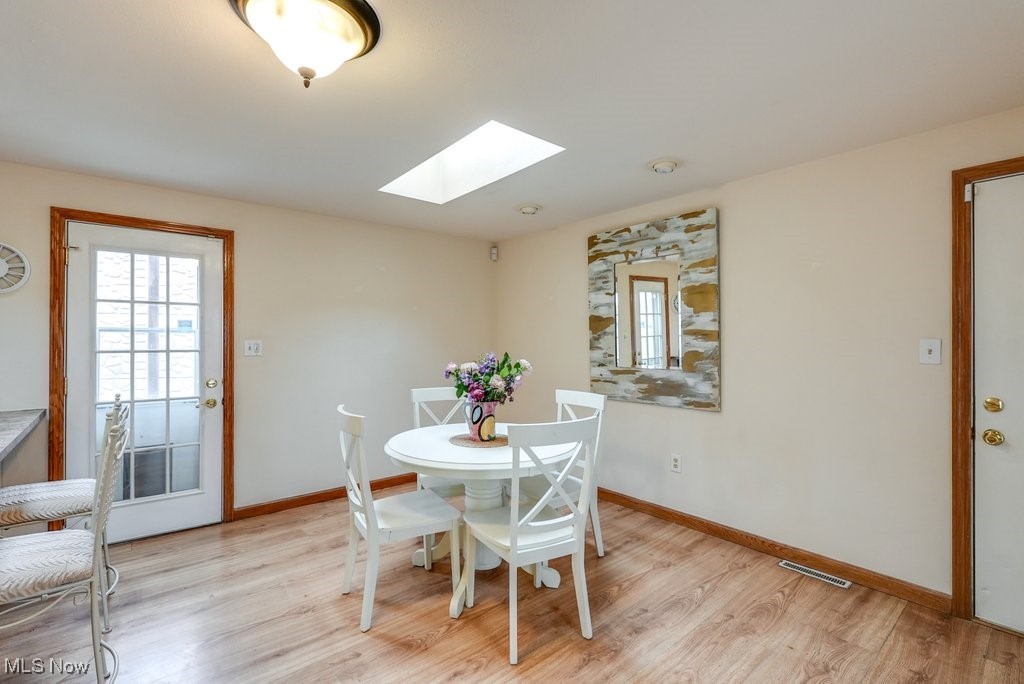 2975 Charles Street, Cuyahoga Falls, Ohio image 16